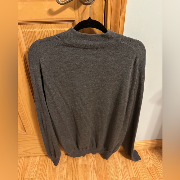 Peter Millar grey wool/silk sweater sz XL - Picture 2 of 3